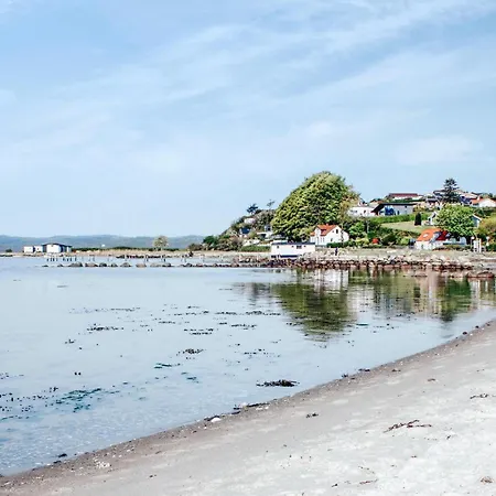 3 Bedroom Amazing In Ebeltoft